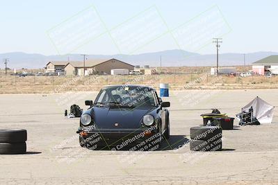 media/May-18-2022-Open Track Racing (Wed) [[f96b7d3cf4]]/Around the Pits/